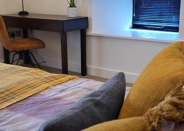 Guest house Hall Farm Barns Monk Fryston